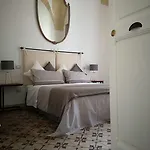 Eccelsoleccese Boutique - Steps From The Historic Center 4* Λέτσε