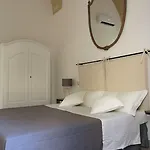 Eccelsoleccese Boutique - Steps From The Historic Center 4*