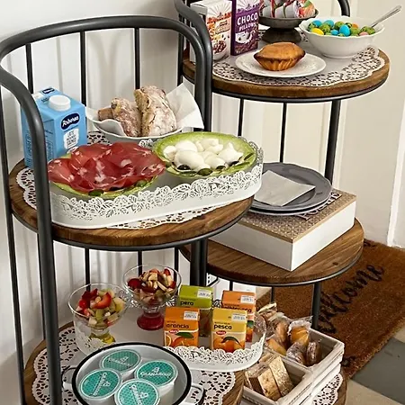 Eccelsoleccese Boutique - Steps From The Historic Center 4*