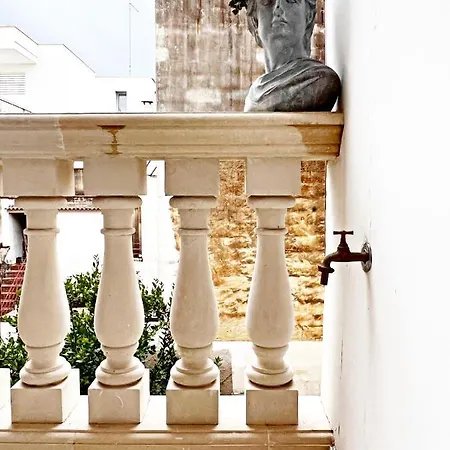 Eccelsoleccese Boutique - Steps From The Historic Center לצ'ה