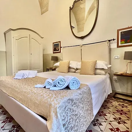Eccelsoleccese Boutique - Steps From The Historic Center 4*
