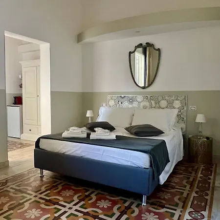 Eccelsoleccese Boutique - Steps From The Historic Center