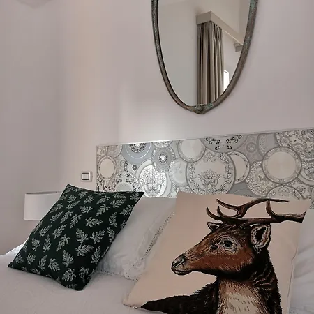 فندق مبيت وإفطار Eccelsoleccese Boutique - Steps From The Historic Center