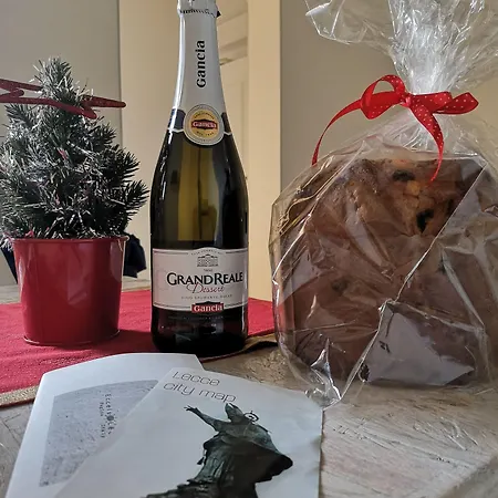 Eccelsoleccese Boutique - Steps From The Historic Center Frühstückspension