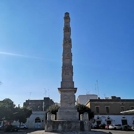 Eccelsoleccese Boutique - Steps From The Historic Center 4* לצ'ה