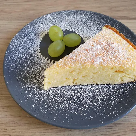 Eccelsoleccese Boutique - Steps From The Historic Center לינה וארוחת בוקר