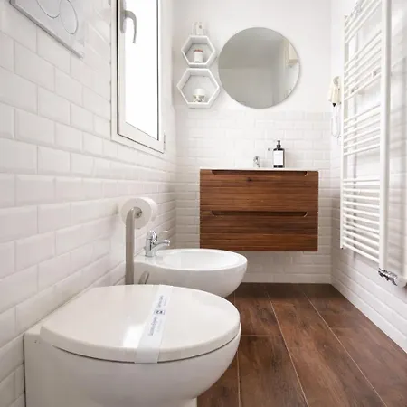 Eccelsoleccese Boutique - Steps From The Historic Center 4*
