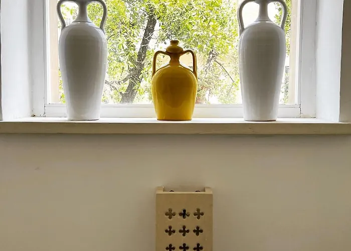 Eccelsoleccese Boutique - Steps From The Historic Center Bed & Breakfast 4*