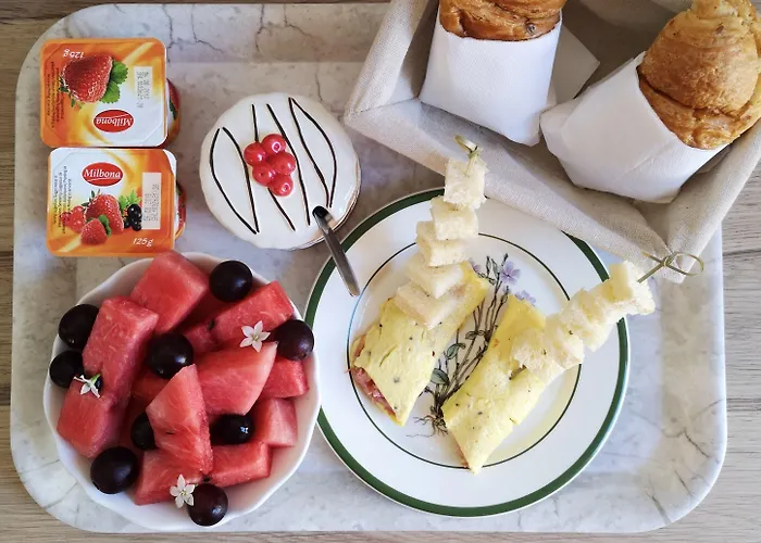 Eccelsoleccese Boutique - Steps From The Historic Center 4*