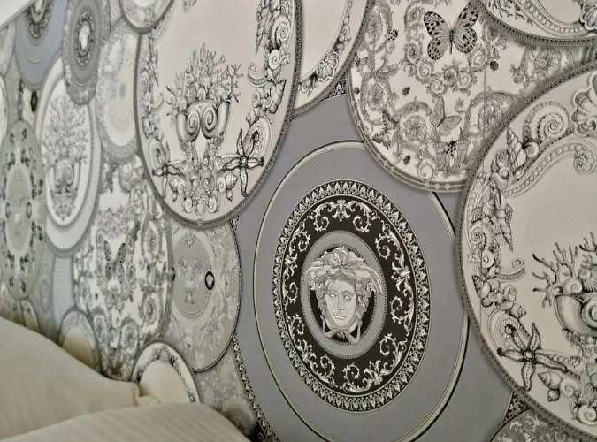 Eccelsoleccese Boutique - Steps From The Historic Center Bed & Breakfast