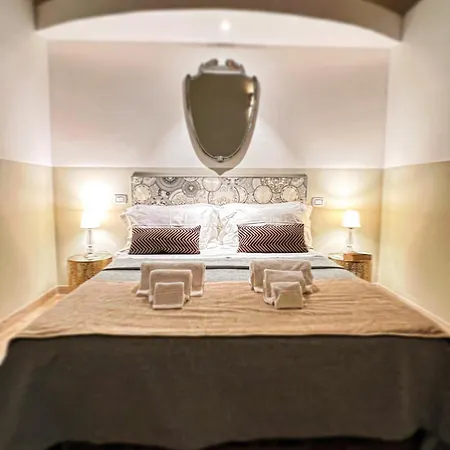 Eccelsoleccese Boutique - Steps From The Historic Center 4*
