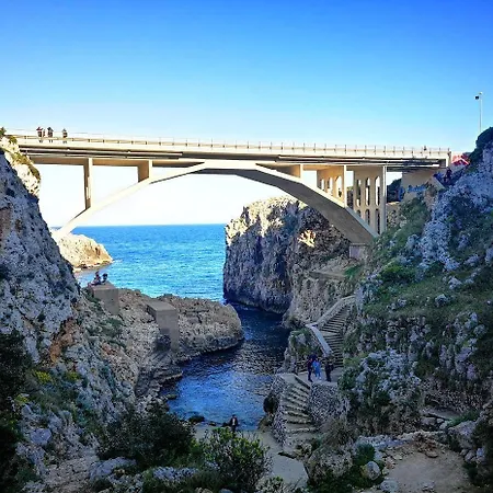 Oda ve Kahvaltı Eccelsoleccese Boutique - Steps From The Historic Center Lecce