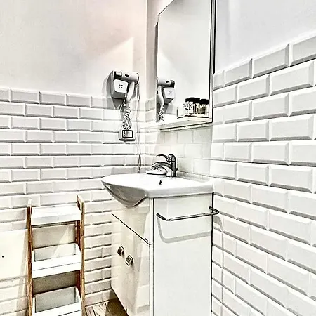Eccelsoleccese Boutique - Steps From The Historic Center Lecce