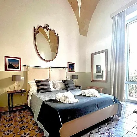 Eccelsoleccese Boutique - Steps From The Historic Center فندق مبيت وإفطار 4*