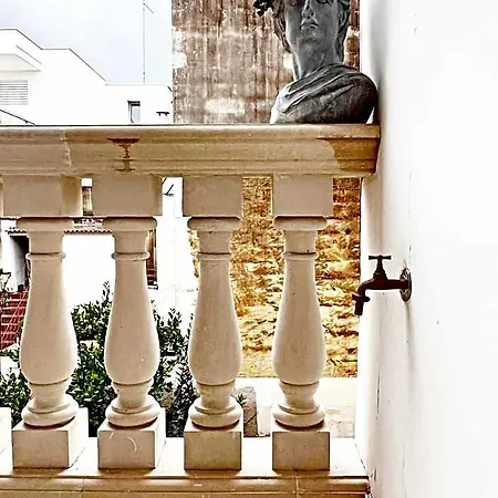 Eccelsoleccese Boutique - Steps From The Historic Center Bed and breakfast Lecce