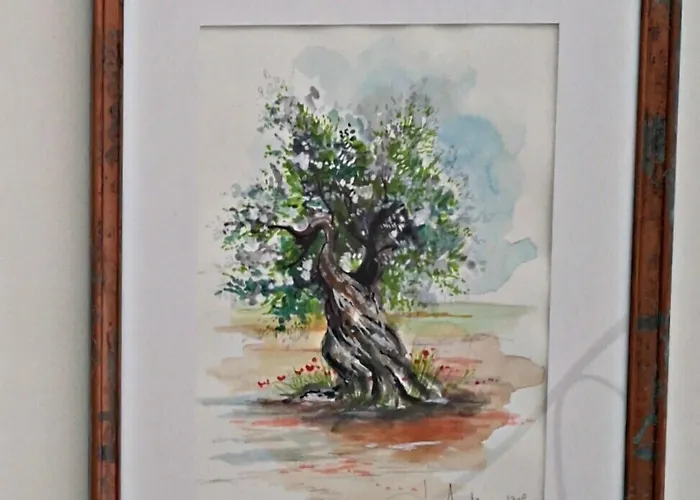 Eccelsoleccese Boutique - Steps From The Historic Center Bed and Breakfast 4*