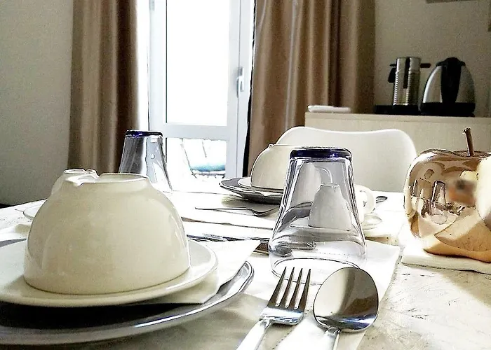 Eccelsoleccese Boutique - Steps From The Historic Center B&B